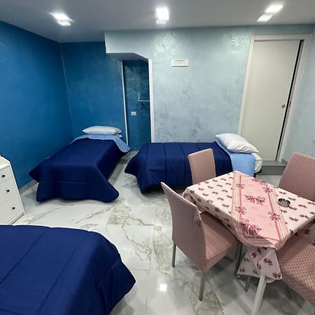 那不勒斯Blue House公寓 外观 照片