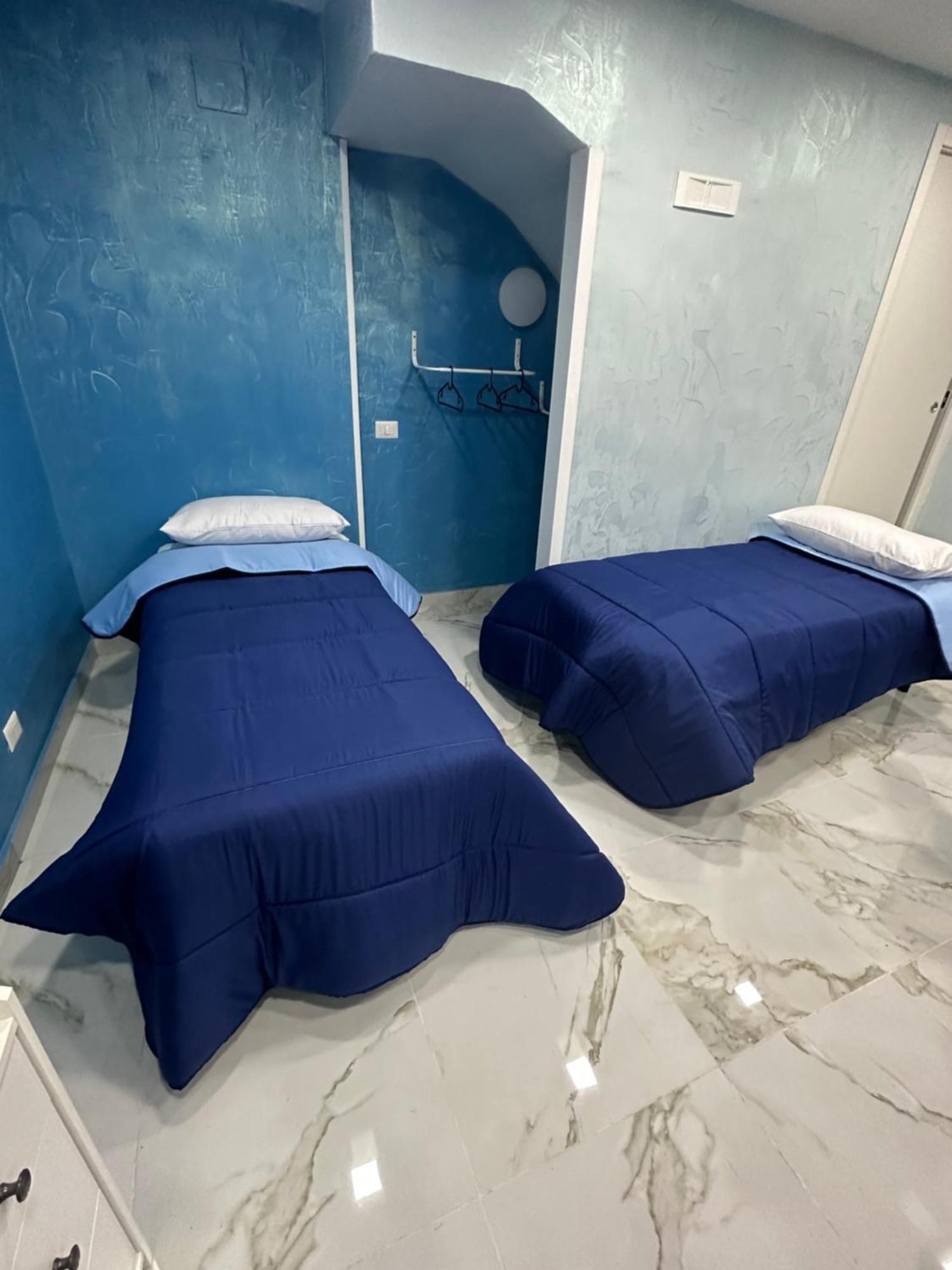 那不勒斯Blue House公寓 外观 照片